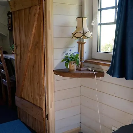 Uneallika Puhkemaja-kuelalistemaja Pae