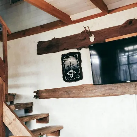 Uneallika Puhkemaja-kuelalistemaja Pae