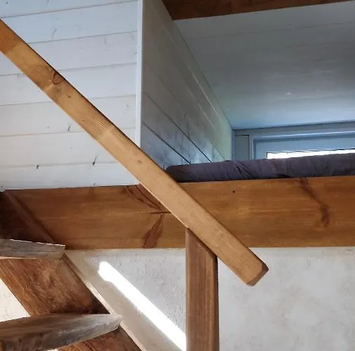 Uneallika Puhkemaja-kuelalistemaja