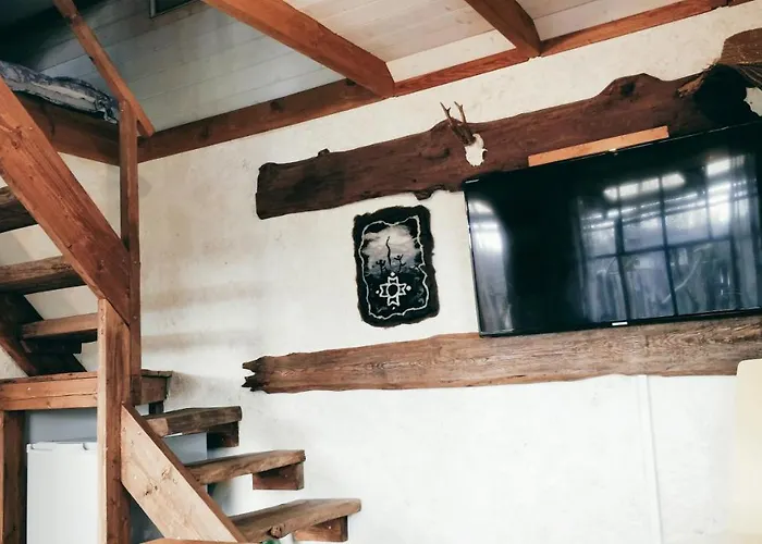 Uneallika Puhkemaja-kuelalistemaja Pae